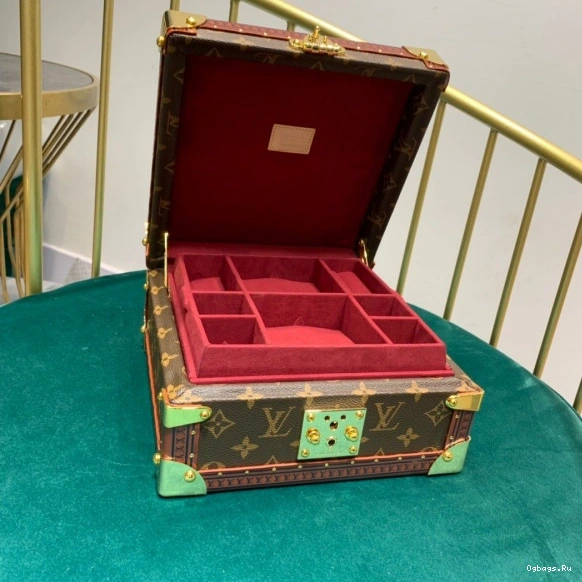 LOUIS BOX JEWELRY VUITTON 0325